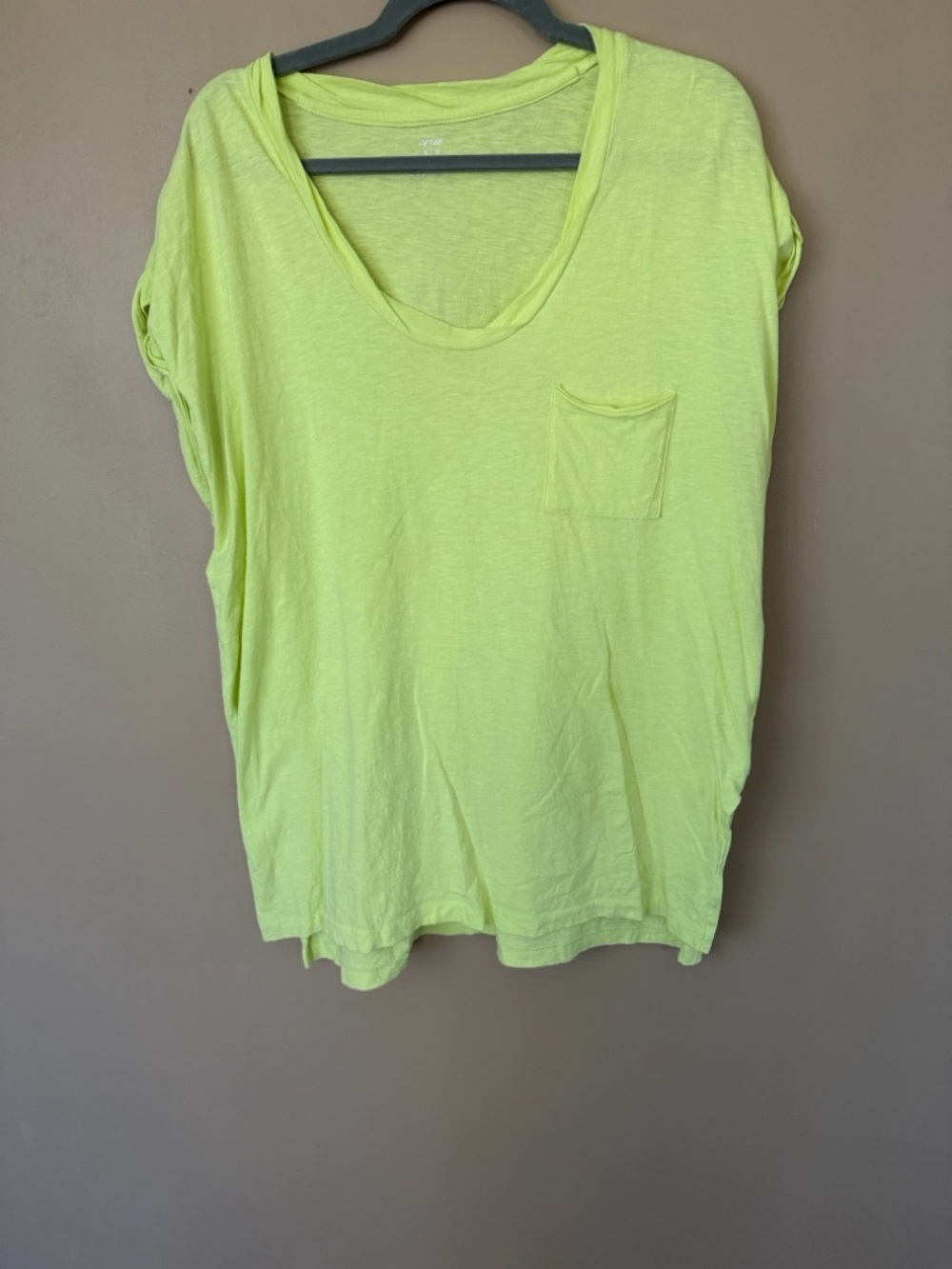 Aerie Rope Voop Neck oversized Boyfriend Neon Lime Short Sleeve Pocket Tee - Picture 2 of 5